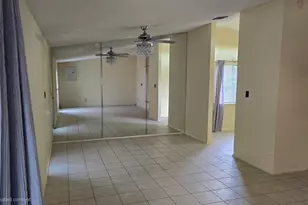 118 Cambridge Ln, Royal Palm Beach, FL 33411 - Photo 5