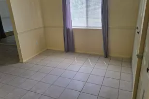 118 Cambridge Ln, Royal Palm Beach, FL 33411 - Photo 25