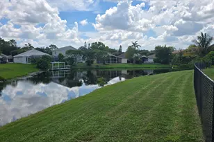 118 Cambridge Ln, Royal Palm Beach, FL 33411 - Photo 39