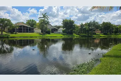 118 Cambridge Lane, Royal Palm Beach, FL 33411 - Photo 37