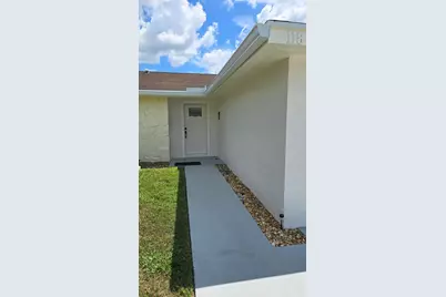 118 Cambridge Lane, Royal Palm Beach, FL 33411 - Photo 3