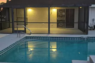 118 Cambridge Ln, Royal Palm Beach, FL 33411 - Photo 29