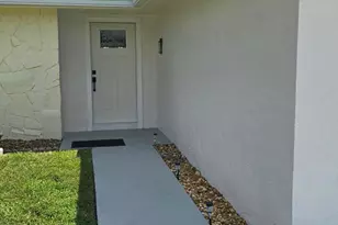 118 Cambridge Ln, Royal Palm Beach, FL 33411 - Photo 3