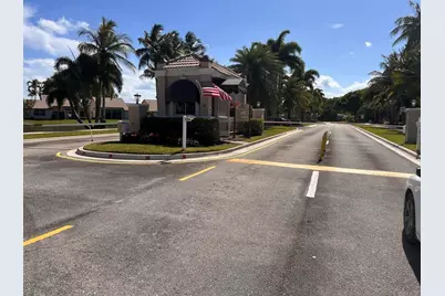 8884 Shoal Creek Lane, Boynton Beach, FL 33472 - Photo 19