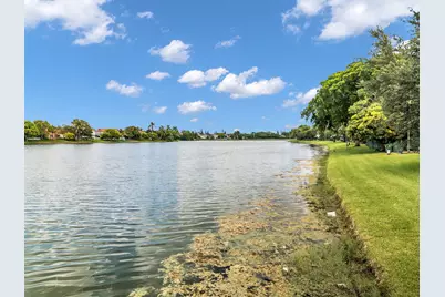 176 NW 106th Terrace, Pembroke Pines, FL 33026 - Photo 29