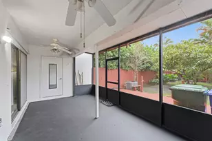 176 NW 106th Terrace, Pembroke Pines, FL 33026 - Photo 21