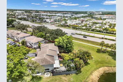 176 NW 106th Terrace, Pembroke Pines, FL 33026 - Photo 33