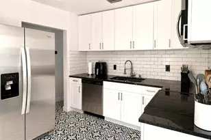 617 N D St, Lake Worth Beach, FL 33460 - Photo 3