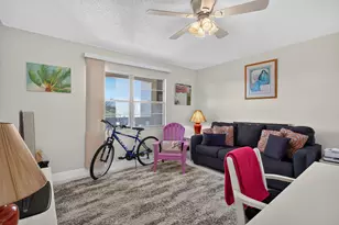 4301 Martinique Cir, Coconut Creek, FL 33066 - Photo 15