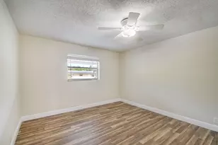1733 3rd Ave N, Lake Worth, FL 33460 - Photo 17