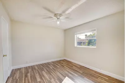 1733 3rd Avenue N #24, Lake Worth, FL 33460 - Photo 13