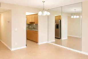 13001 SW 11th Ct, Pembroke Pines, FL 33027 - Photo 5