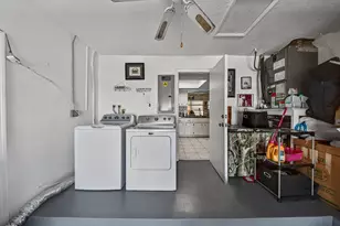 2930 NW 1st Dr, Pompano Beach, FL 33064 - Photo 31
