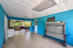 1326 Lake Erie Dr, Lake Worth, FL 33461 - Photo 9