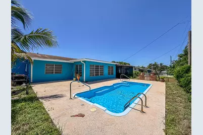 1326 Lake Erie Drive, Lake Worth, FL 33461 - Photo 13