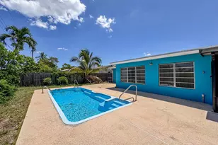 1326 Lake Erie Dr, Lake Worth, FL 33461 - Photo 1