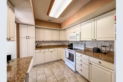 1326 Lake Erie Drive, Lake Worth, FL 33461 - Photo 5