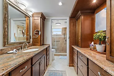 374 Golfview Road #405, North Palm Beach, FL 33408 - Photo 9