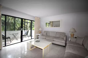 2550 Presidential Way, West Palm Beach, FL 33401 - Photo 11