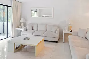 2550 Presidential Way, West Palm Beach, FL 33401 - Photo 3