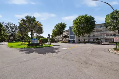 2044 Durham B, Deerfield Beach, FL 33442 - Photo 21