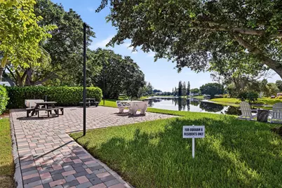 2044 Durham B, Deerfield Beach, FL 33442 - Photo 15