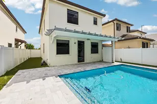 3567 W 110th Terrace, Hialeah, FL 33018 - Photo 43