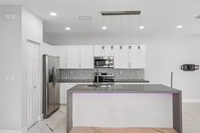 3567 W 110th Terrace, Hialeah, FL 33018 - Photo 15