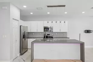 3567 W 110th Terrace, Hialeah, FL 33018 - Photo 15