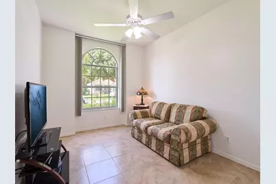 907 NW Sarria Court, Port Saint Lucie, FL 34986 - Photo 17