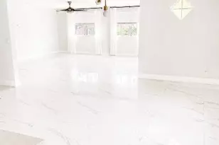 620 NE 7th Ave, Fort Lauderdale, FL 33304 - Photo 13