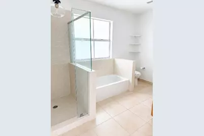 620 NE 7th Avenue #620, Fort Lauderdale, FL 33304 - Photo 3