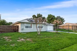 1167 SW Gardena Ave, Port Saint Lucie, FL 34953 - Photo 9