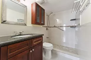 734 Executive Center Dr, West Palm Beach, FL 33401 - Photo 5