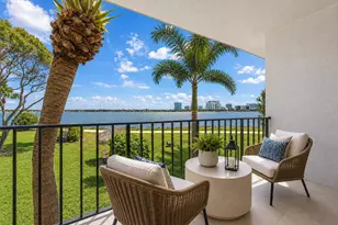 734 Executive Center Dr, West Palm Beach, FL 33401 - Photo 1