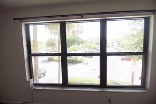 2316 S Cypress Bend Dr, Pompano Beach, FL 33069 - Photo 19