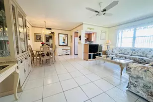 41 Lyndhurst B, Deerfield Beach, FL 33442 - Photo 3