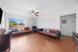 315 Circle Dr S, Boynton Beach, FL 33435 - Photo 5