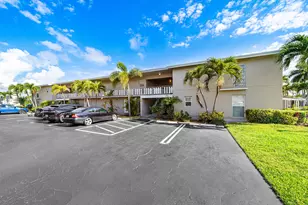 315 Circle Dr S, Boynton Beach, FL 33435 - Photo 1