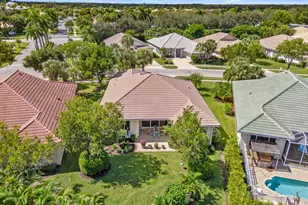 9139 Bay Harbour Cir, West Palm Beach, FL 33411 - Photo 3
