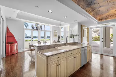 300 SE 5th Avenue #1030, Boca Raton, FL 33432 - Photo 7