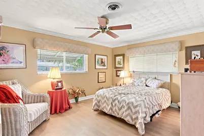 510 SE 4th Court, Pompano Beach, FL 33060 - Photo 17