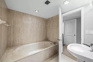 120 SE 5th Ave, Boca Raton, FL 33432 - Photo 13