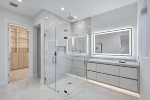 1300 NE 4th Ct, Boca Raton, FL 33432 - Photo 25