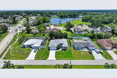1711 SE Fairfield Street, Port Saint Lucie, FL 34983 - Photo 49