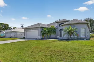 1711 SE Fairfield St, Port Saint Lucie, FL 34983 - Photo 3