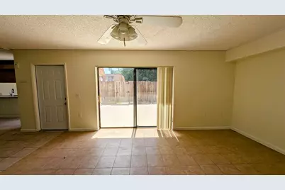 555 Green Springs Place, West Palm Beach, FL 33409 - Photo 5