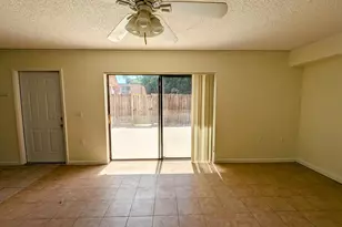 555 Green Springs Pl, West Palm Beach, FL 33409 - Photo 5