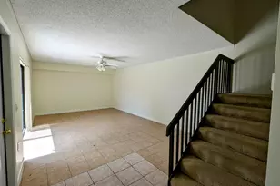 555 Green Springs Pl, West Palm Beach, FL 33409 - Photo 3