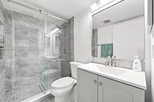2069 Guildford D, Boca Raton, FL 33434 - Photo 9